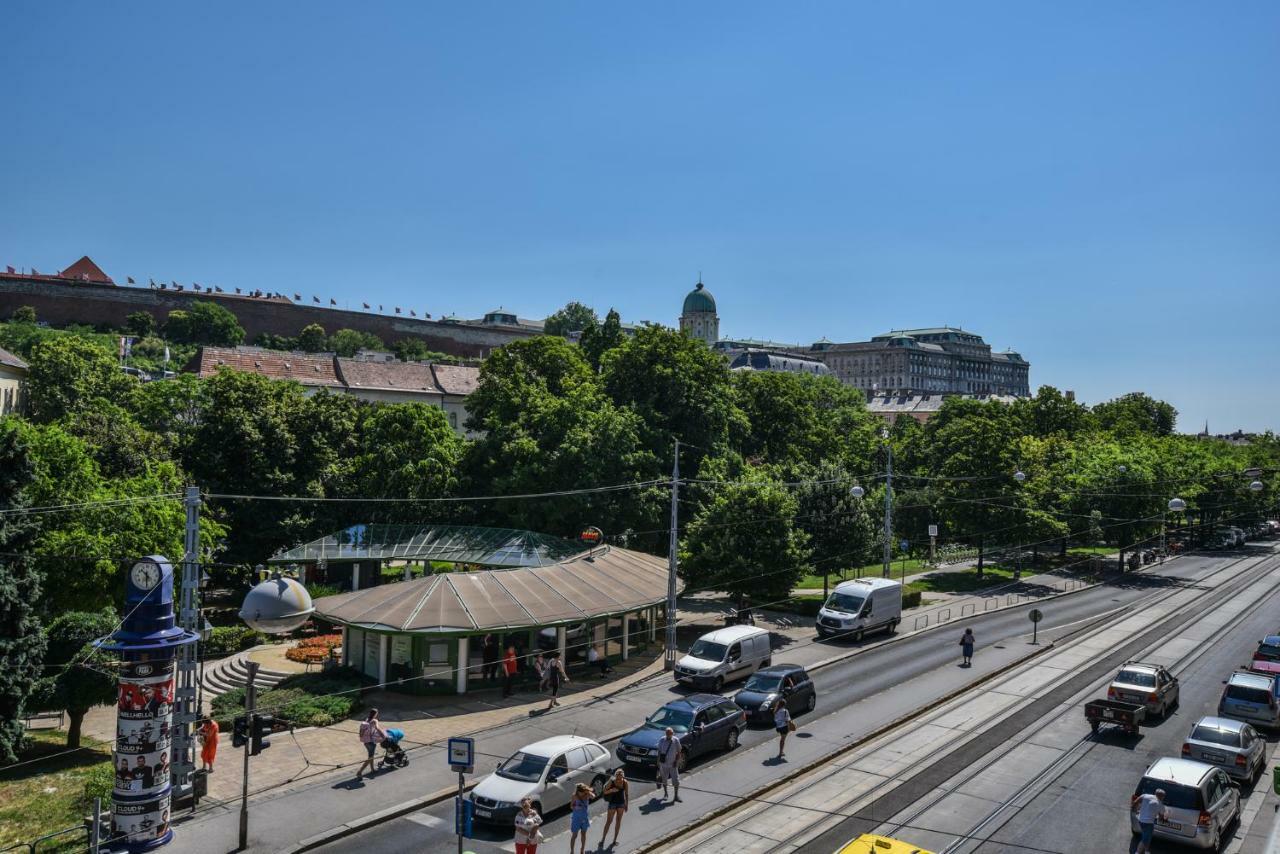 Castle Apartment With Panoramic Balcony Budapest Extérieur photo